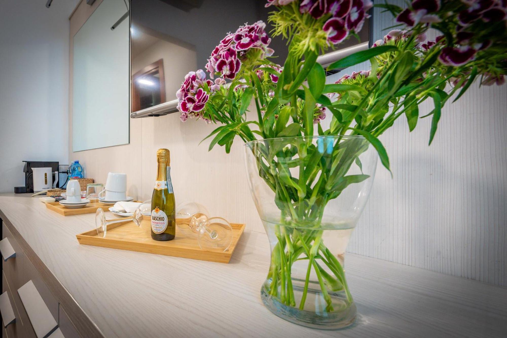 Andenis Tiber House Hotel Рим Екстериор снимка